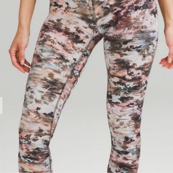 Lululemon Align High Rise pants in future Utopia multi 6 Like New condition 25” - Picture 8 of 9